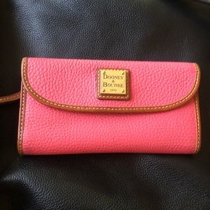 Dooney and Bourke wallet
